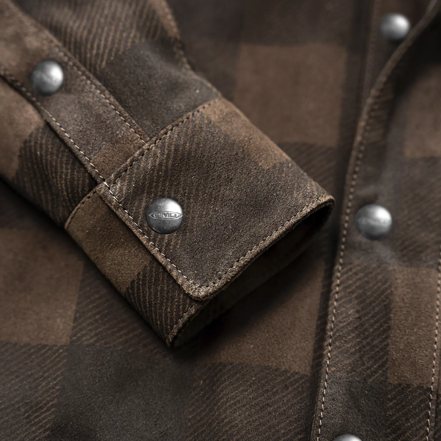 dmd.eu - SHIRT CHECK BROWN indossato-6