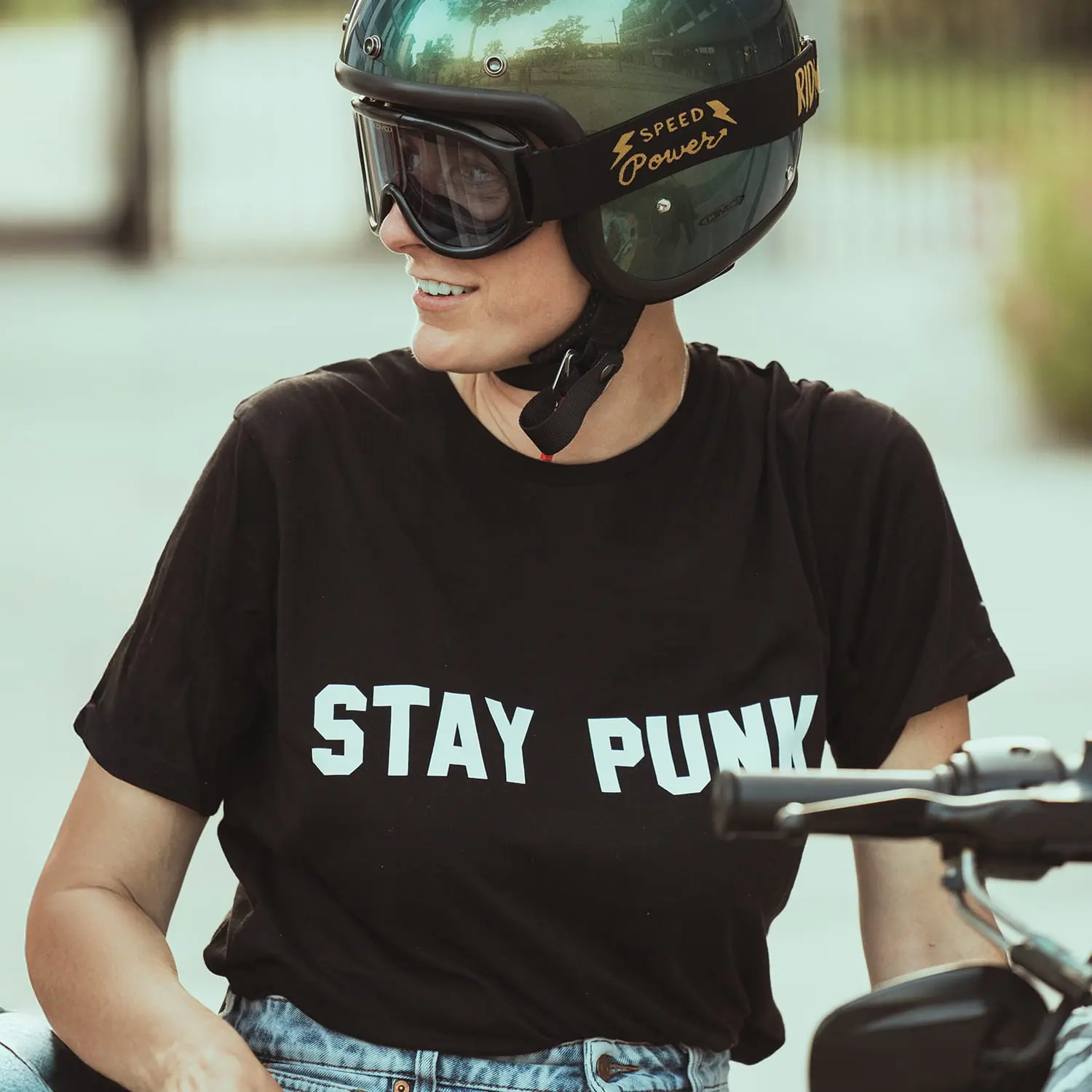 dmd.eu - STAY PUNK indossato_stay punk