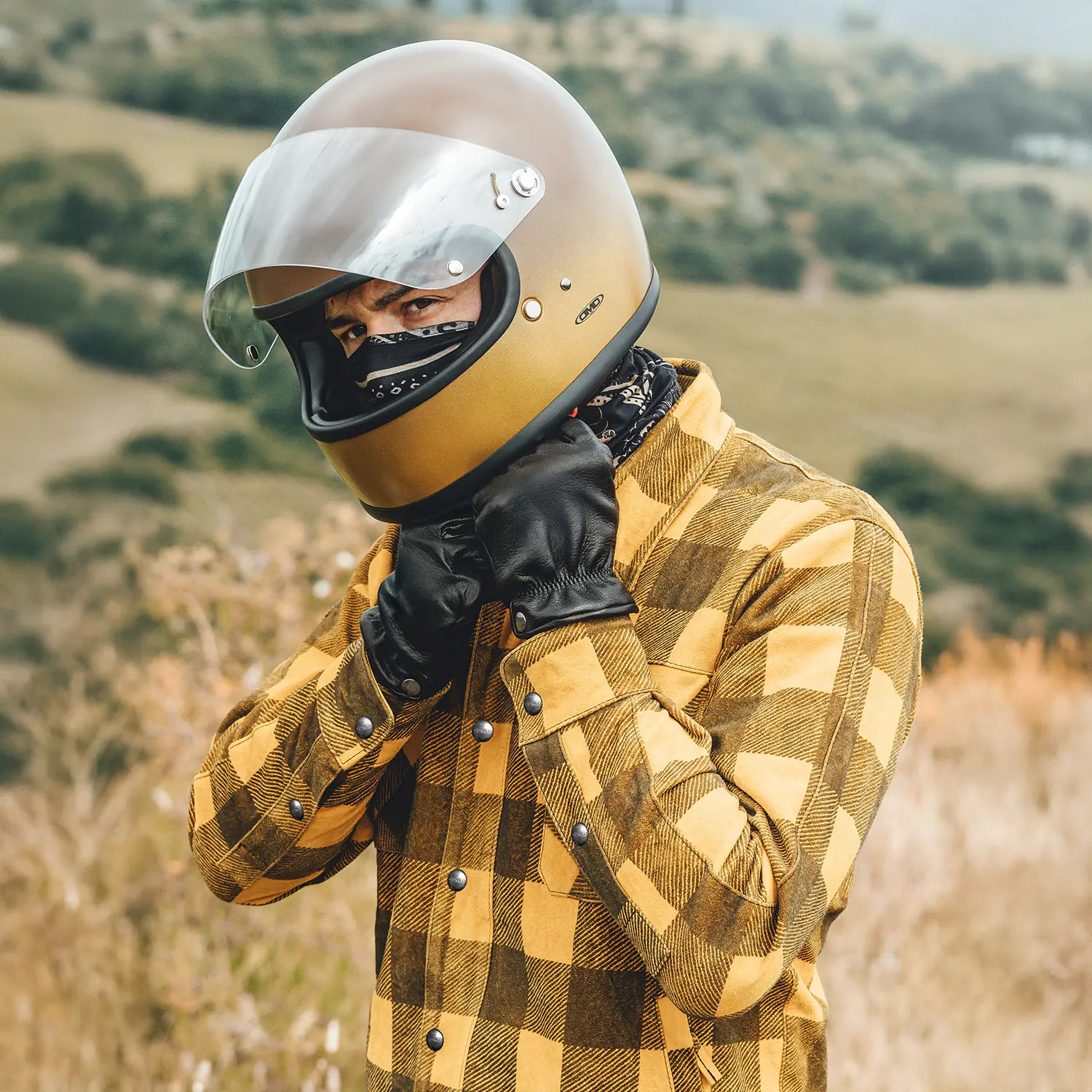 dmd.eu - SHIRT CHECK YELLOW indossato